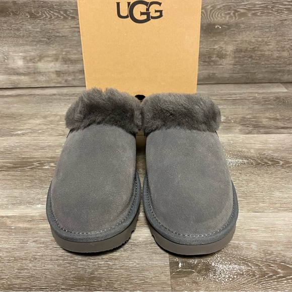 UGG | Cluggette Fur Suede Slippers In Charcoal Grey - Picture 3 of 7